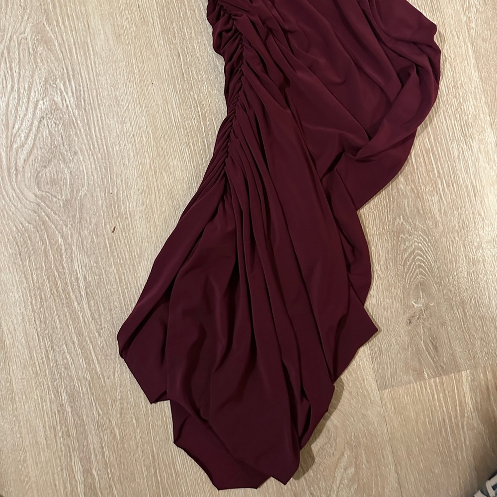 Norma Kamali One Shoulder Burgundy Dress - Picture 5 of 6